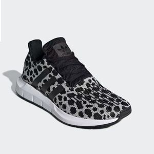 adidas | swift run shoes